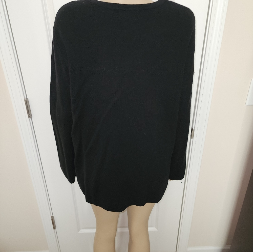 Sweater - Picture 3 of 4
